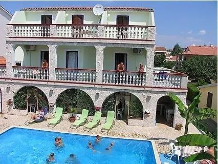 Apartment In With Balcony, Air Conditioning, Wifi, Washing Machine *